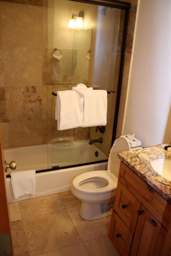 Woods Manor #302-A - Close To Main Street - Access To Indoor Hot Tub And Shuttle Breckenridge Exterior photo