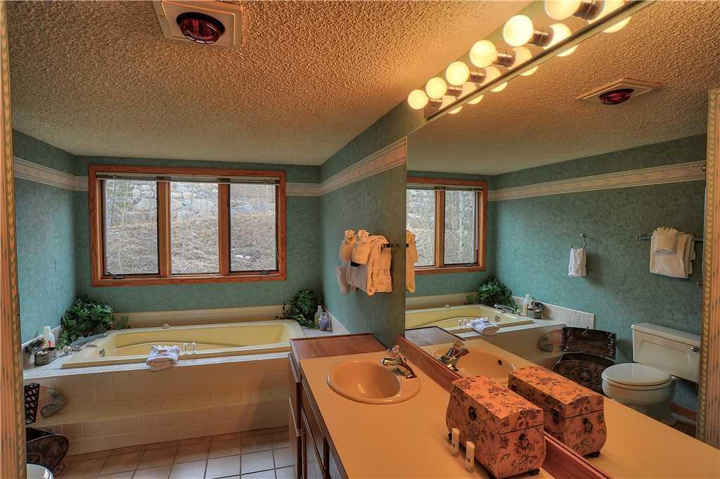 Woods Manor #302-A - Close To Main Street - Access To Indoor Hot Tub And Shuttle Breckenridge Exterior photo